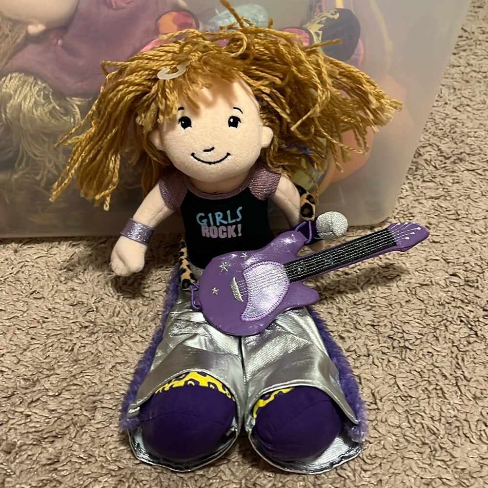 Manhattan Toys Groovy Girls Siri Doll with guitar and microphone
